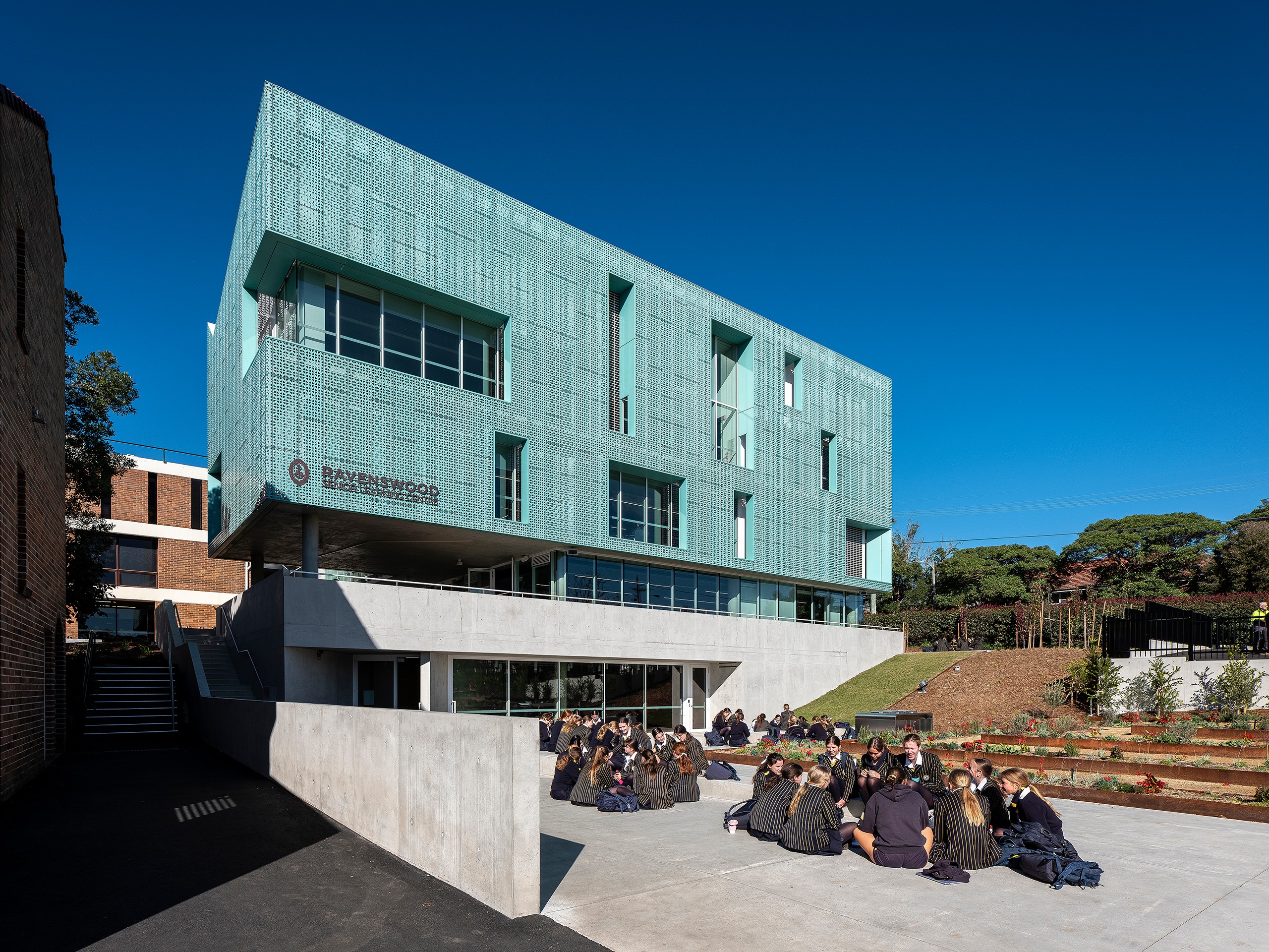 Ravenswood_School_Nordic_Blue-3