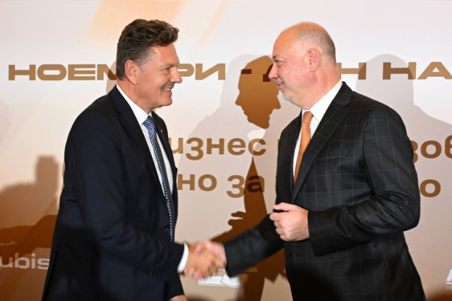 2025-11-05_AB1_Prime_Minister_Tim_Kurth