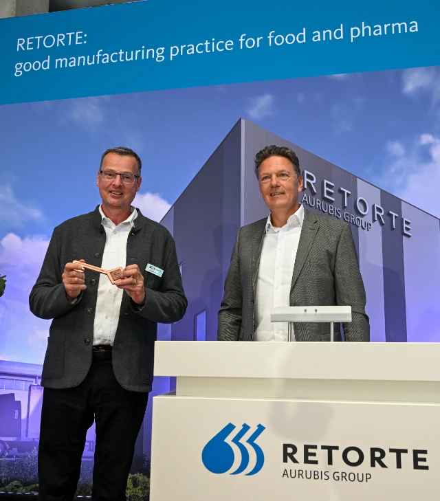 Retorte-12052025-03